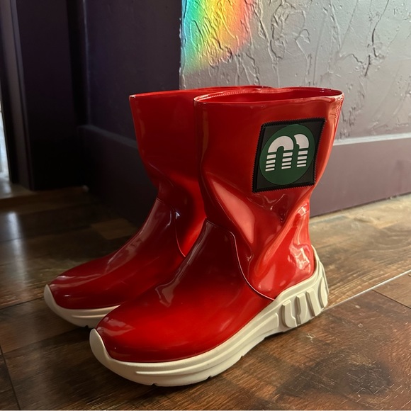 SOLD Miu Miu Vintage Red Rainboots - Picture 5 of 10